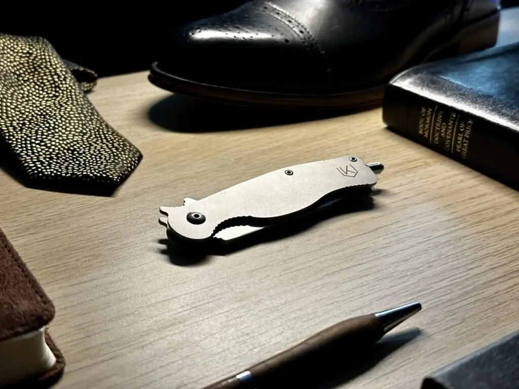 Closed Vial Knife on Desk
